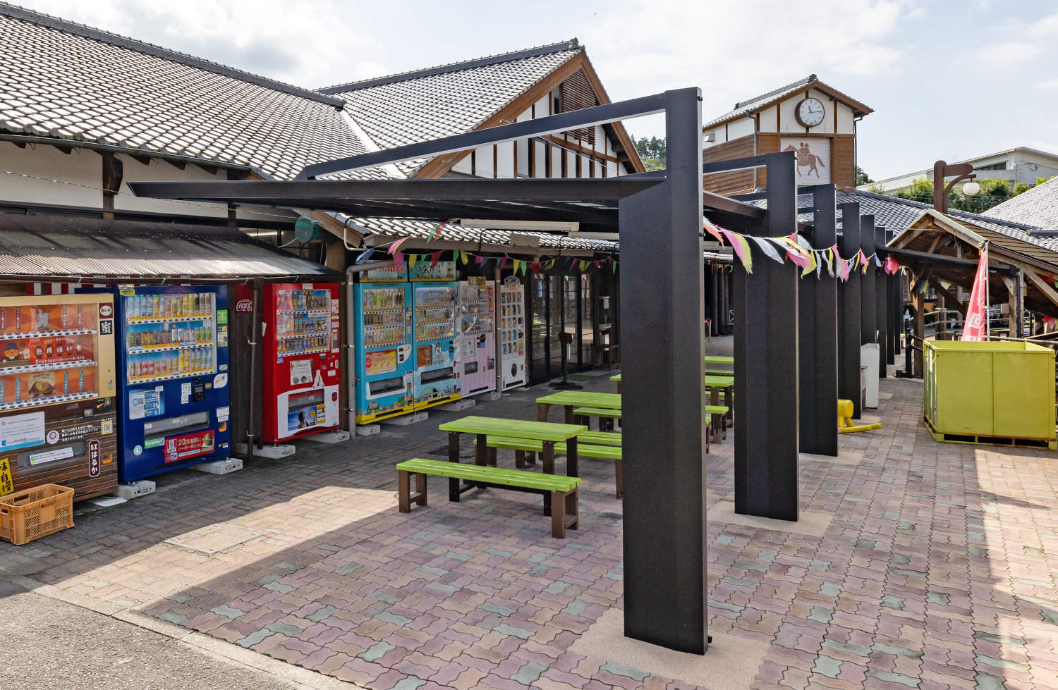 8VedAWA8bjPrfdhV9kGFx8MHmHNFpH