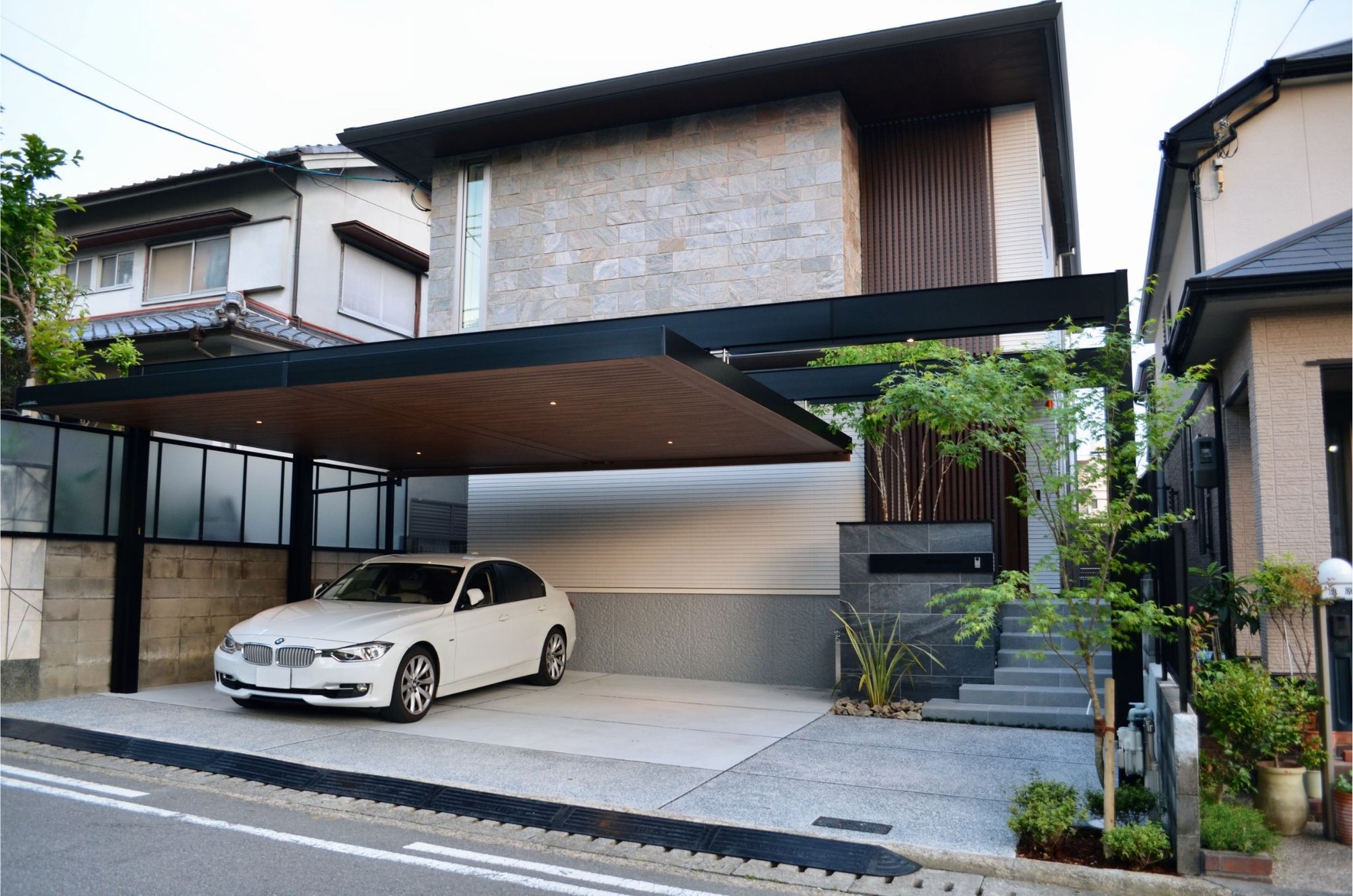 棟梁　 IAVVQzLQ3XL9mqkiTCTQF2ecuJ4CG2