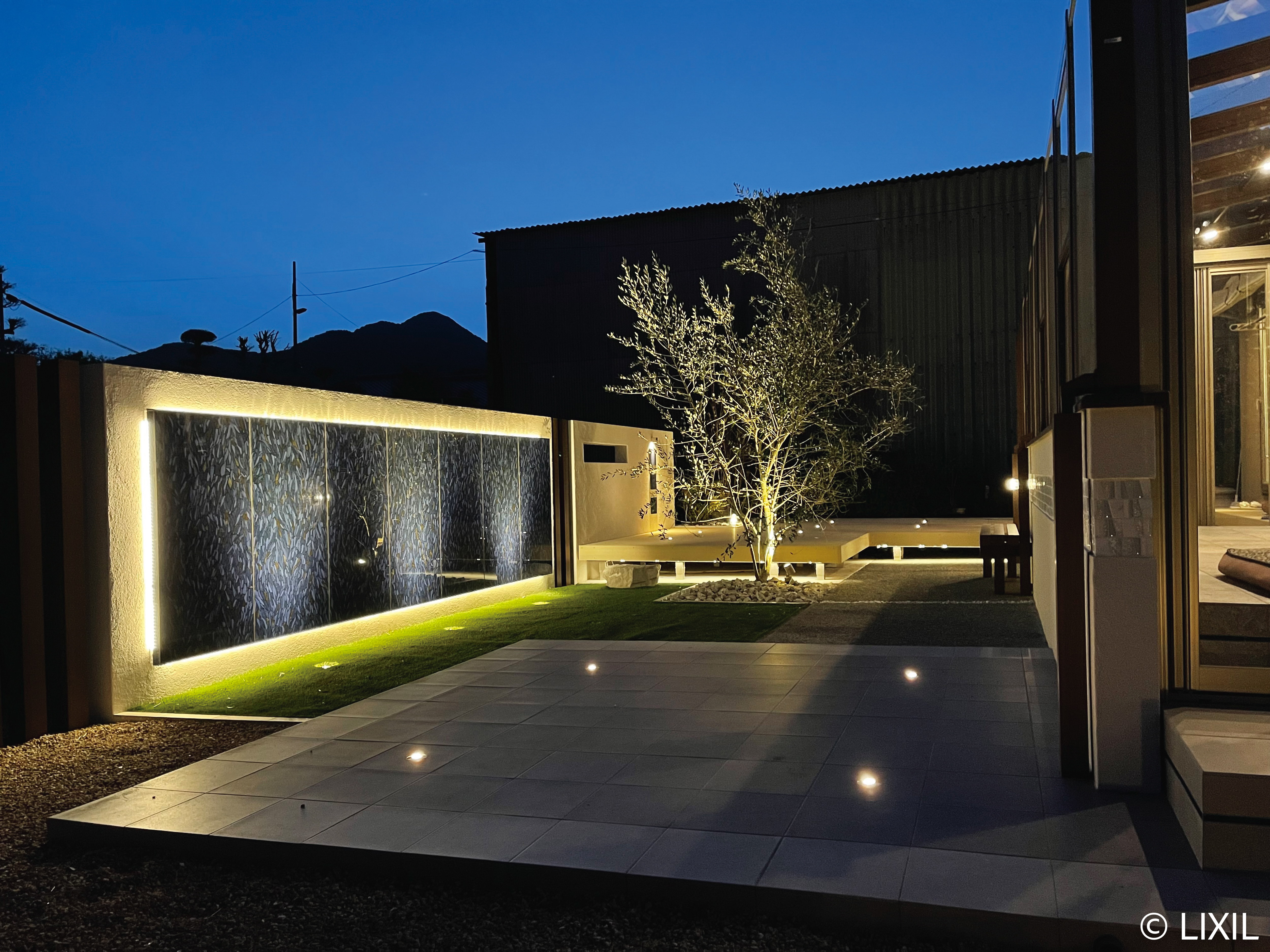 LIXIL | ココマ オープンテラスタイプ【2022年版】 | 建材サーチ