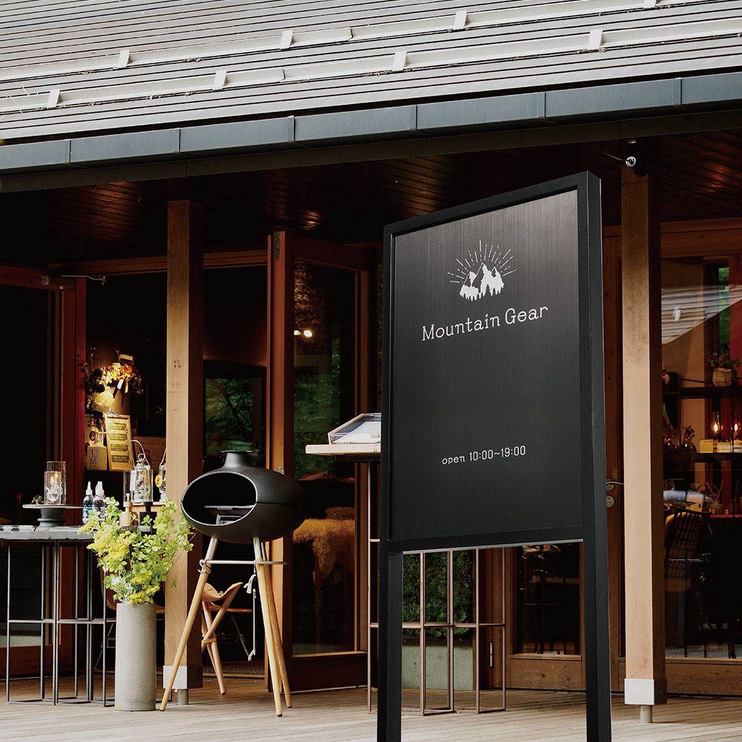 T 京都町屋 竹製五字刻飾品 「澤庵」茶室看板 T 京都町屋 竹製五字刻飾品 「澤庵」茶室看板 竹の茶室