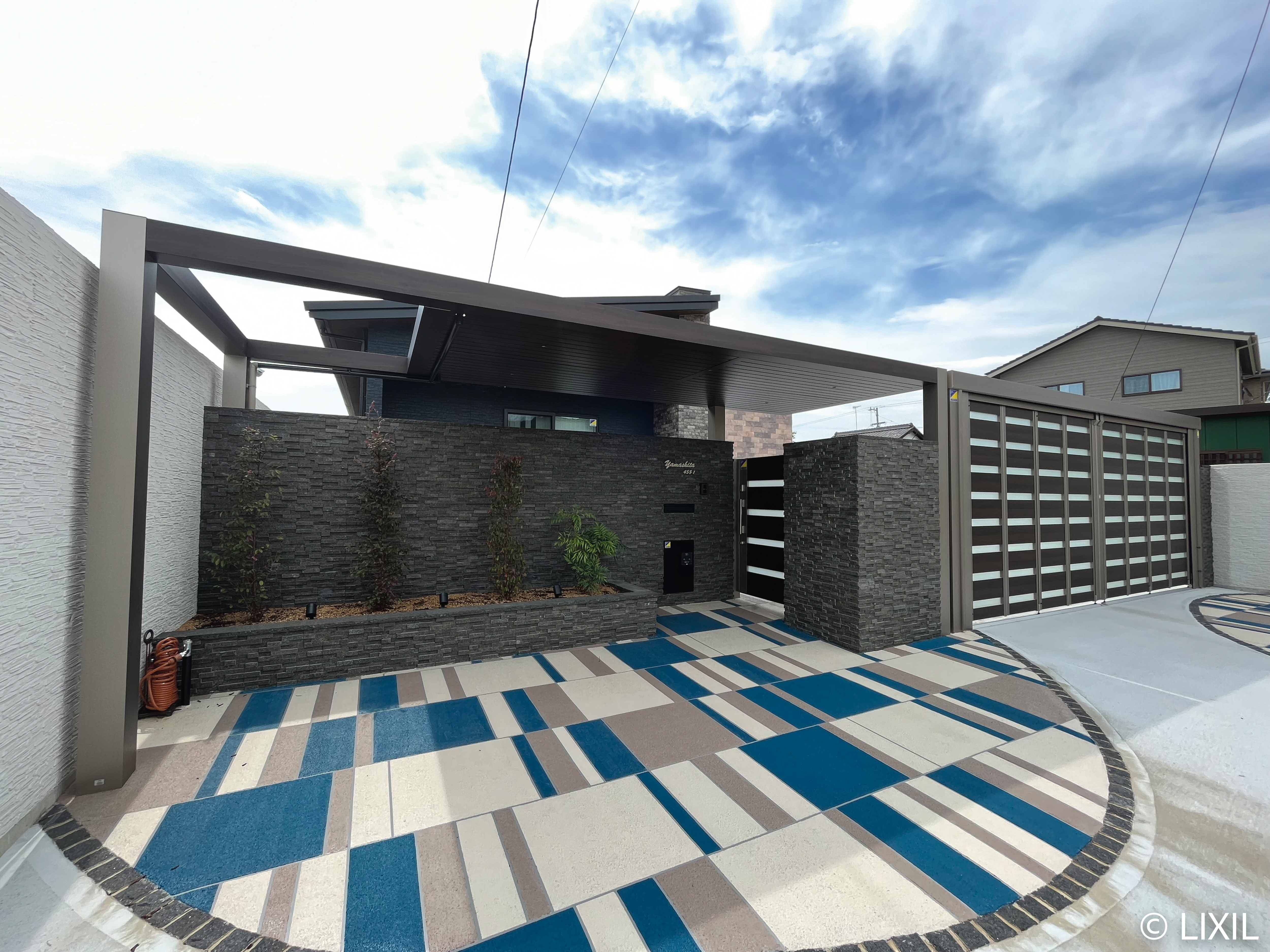 hyyKswxBee1KZFHBYKE7Ylby8Tz8Gu