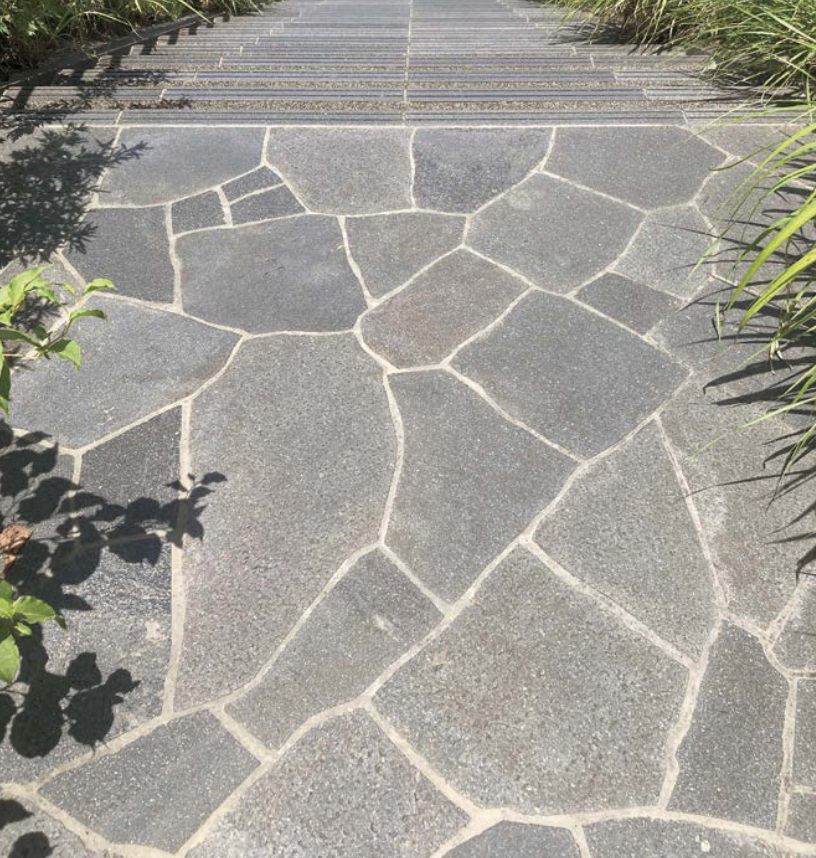 オンリーワンクラブ | 桜島溶岩石 | 建材サーチ