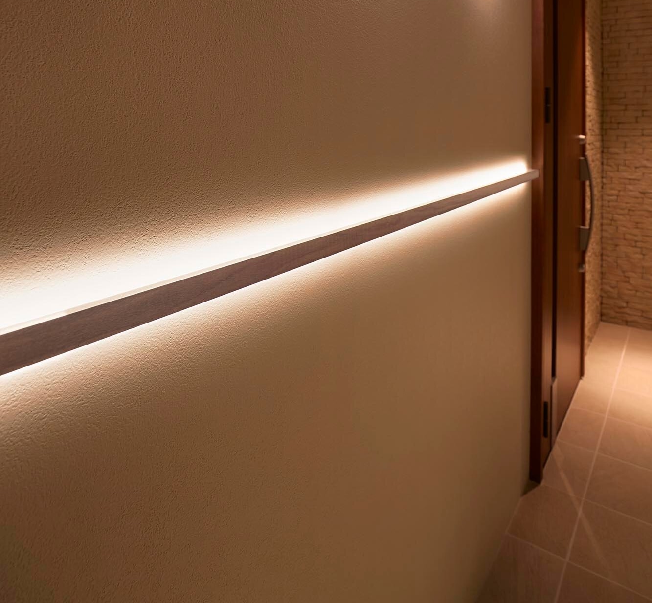 ylCDSE8uarNPeH0WiW8zWGoXkUsM9B